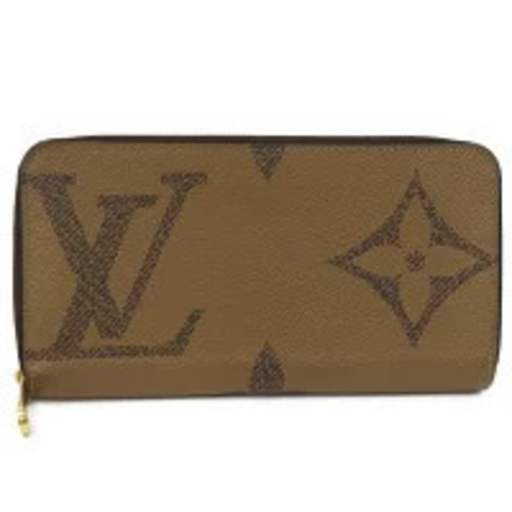 LOUIS VUITTON Zippy Wallet Monogram Giant